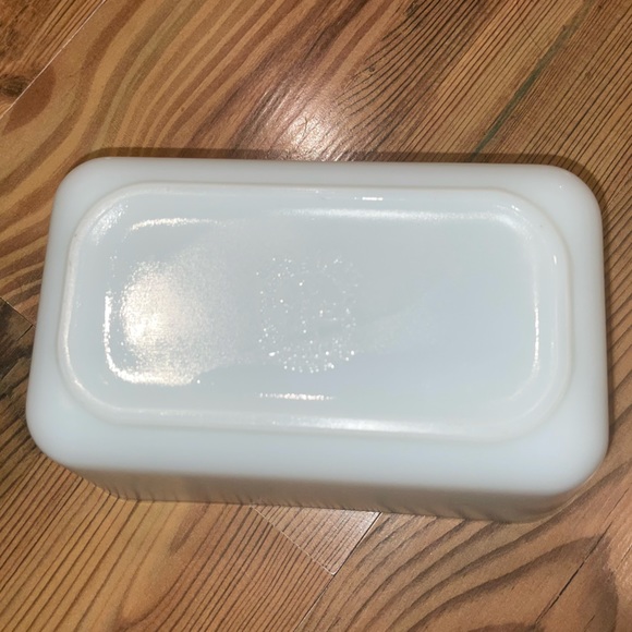 SOLD Pyrex Early American 0502 1 1/2 Pt Fridgie Fridge Rectangle Storage 502 - Picture 5 of 14